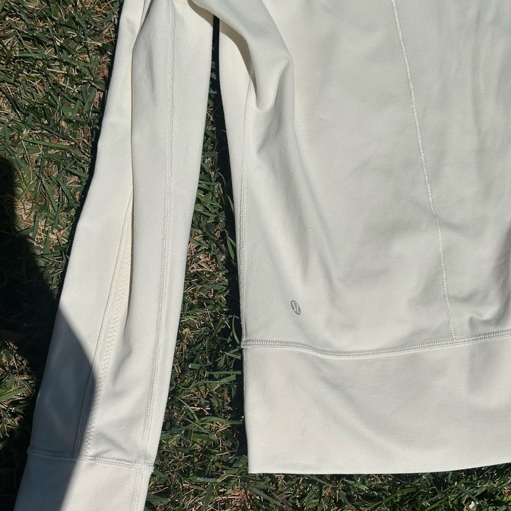 Lululemon Jacket - Picture 5 of 6